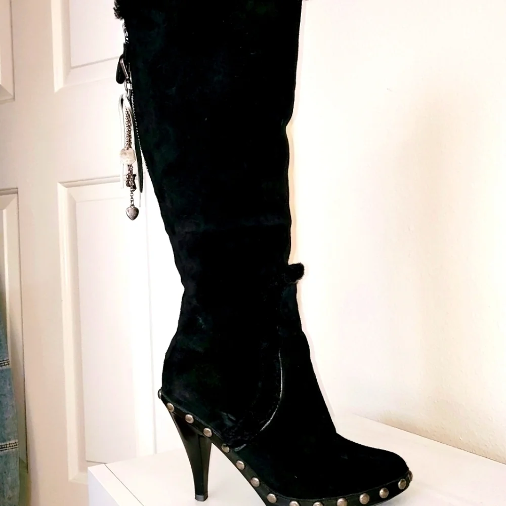 NikeLab | Knee-high Suede Boots - Picture 2 of 9